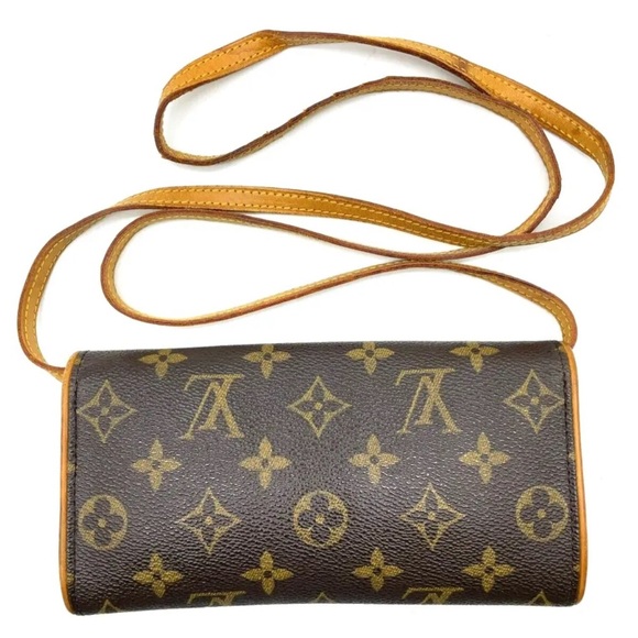 Auth Louis Vuitton Monogram Pochette Twin PM Shoulder Bag GUC - Picture 3 of 16